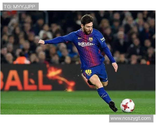 黄头发小辫子球星在足球场上的独特风采与不朽传奇