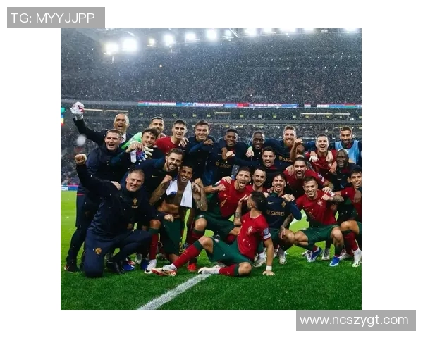 顶级球星花式足球技巧解析与训练方法全方位揭秘